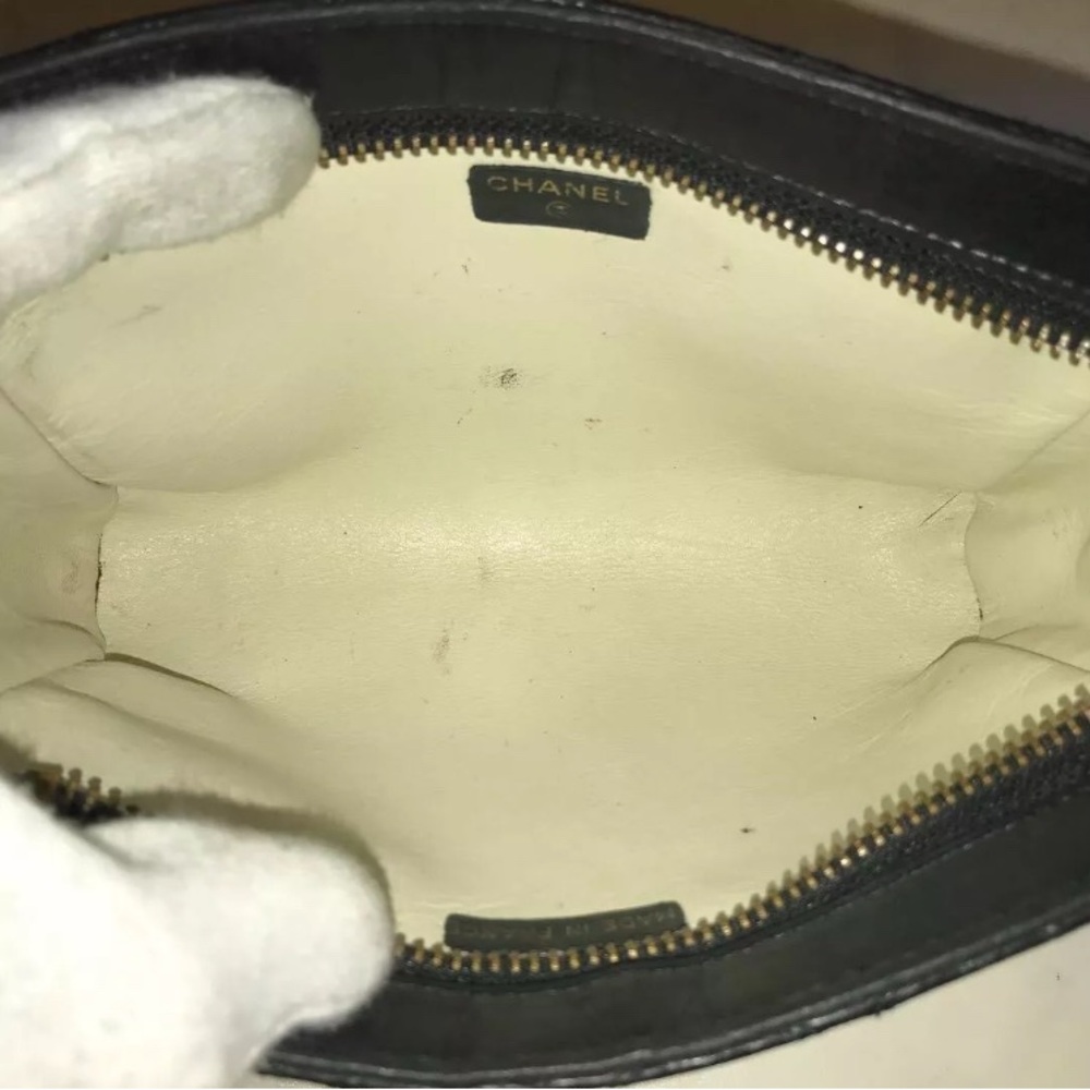 CHANEL Matelasse Pouch/Clutch
Leather Black Authentic with COA - Picture 7 of 10